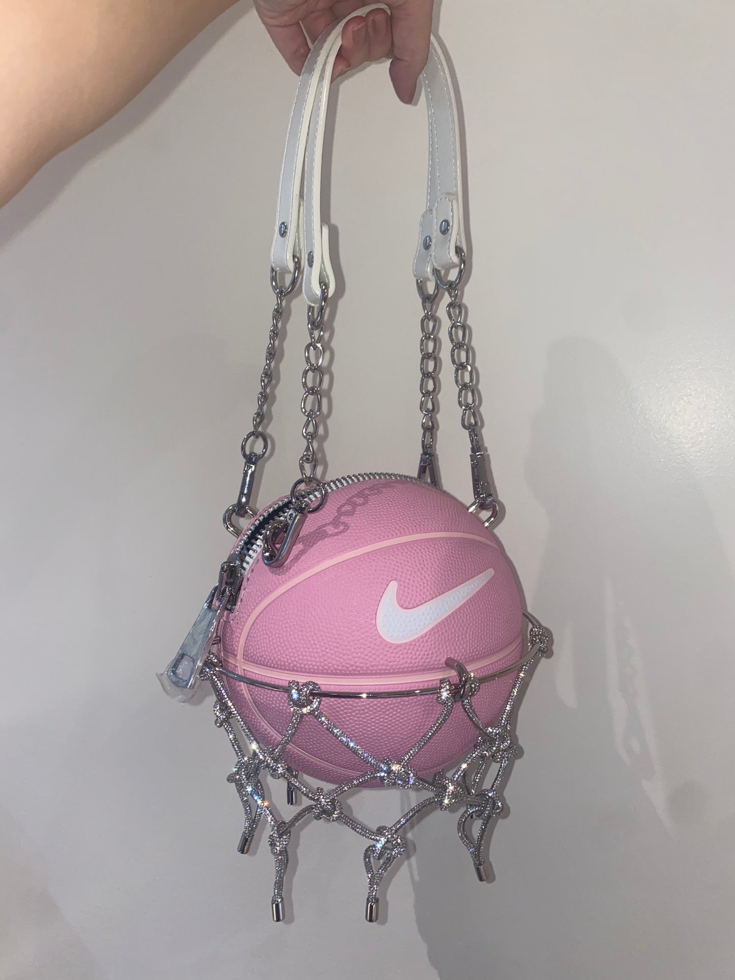 EXCLUSIVE PINK NIKE BASKETBALL W/ NET PURSE