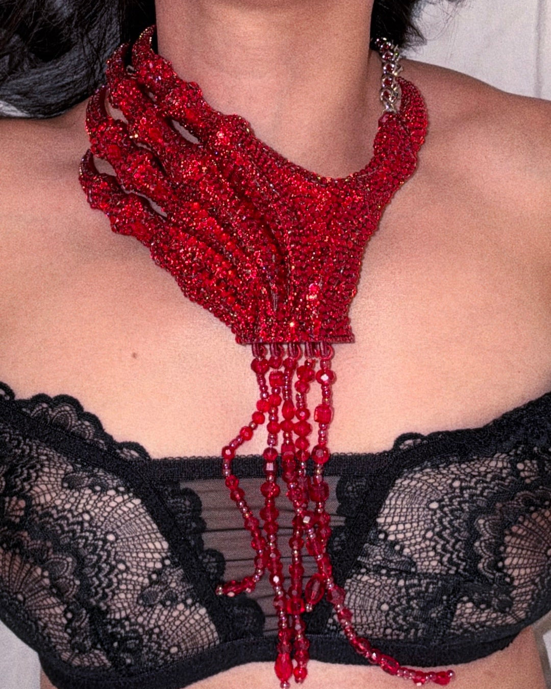 THE VILLAINESS — Red Rhinestone Choker