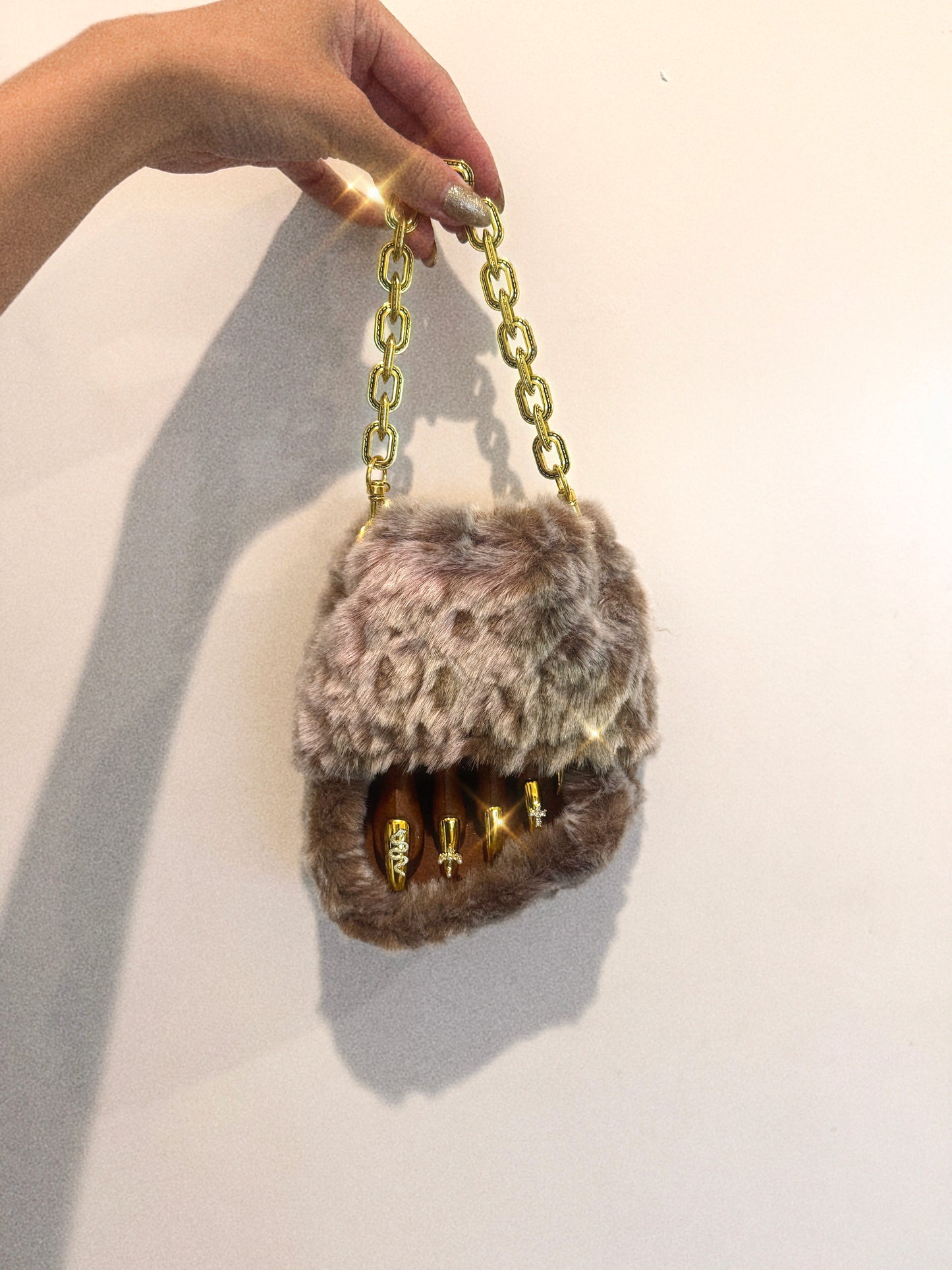 CARMELA — The Toes Bag