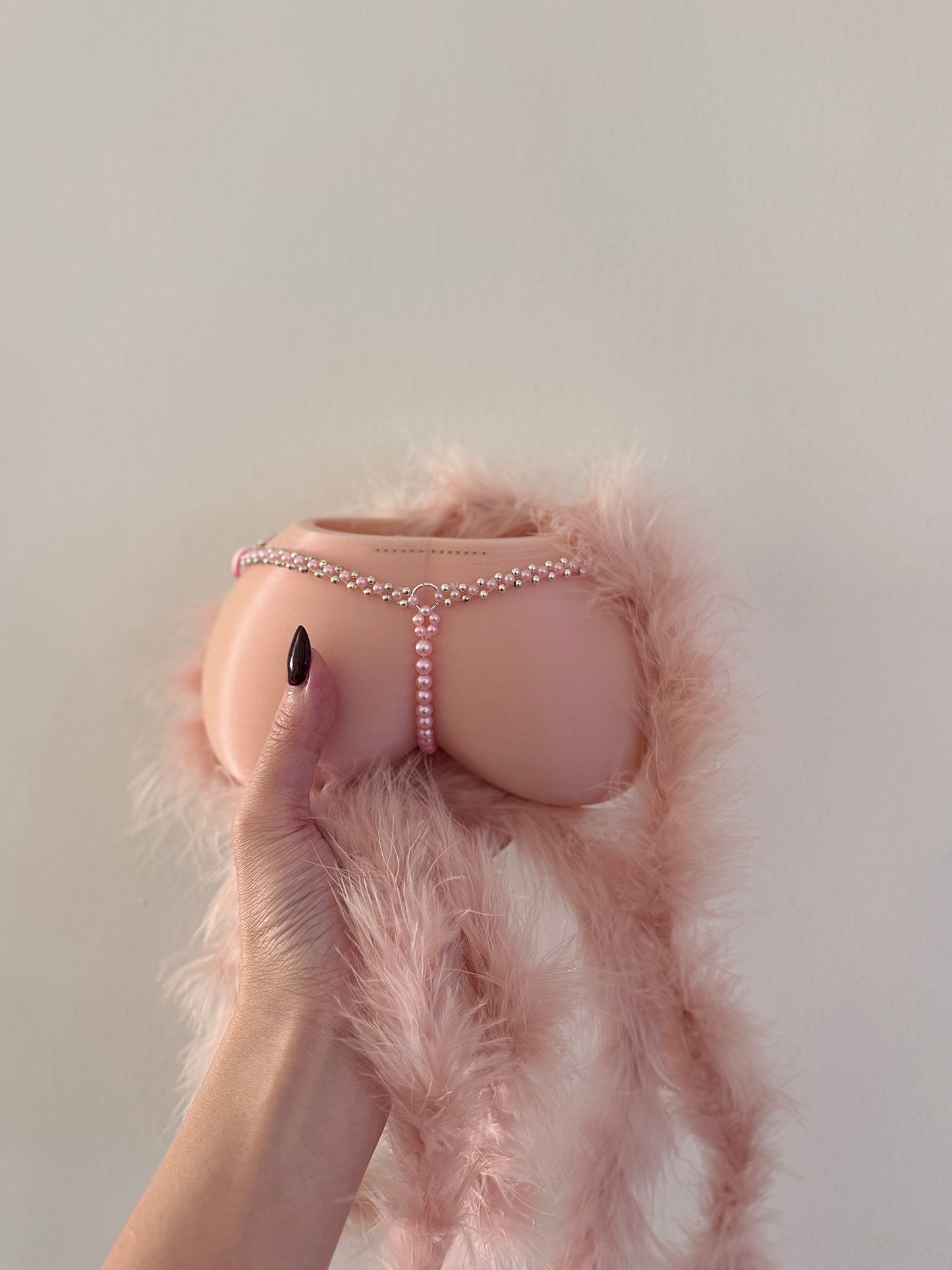 SOFIA — Rich Object™ Pink Butt Purse