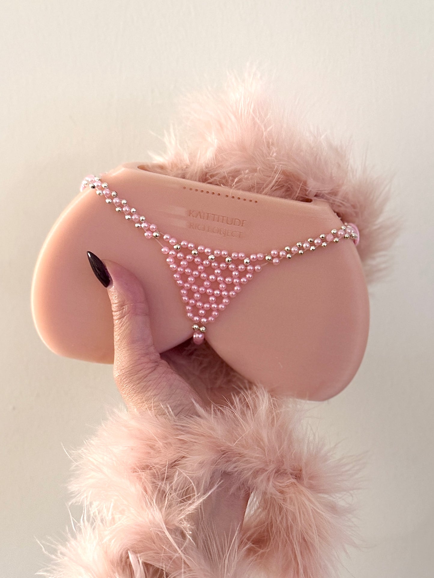 SOFIA — Rich Object™ Pink Butt Purse