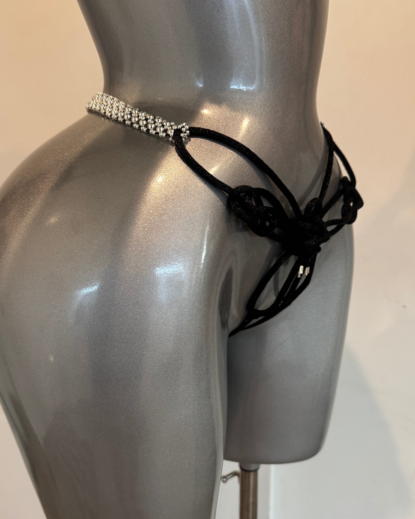 CÉLESTE — Black Butterfly Knot Thong & Garter
