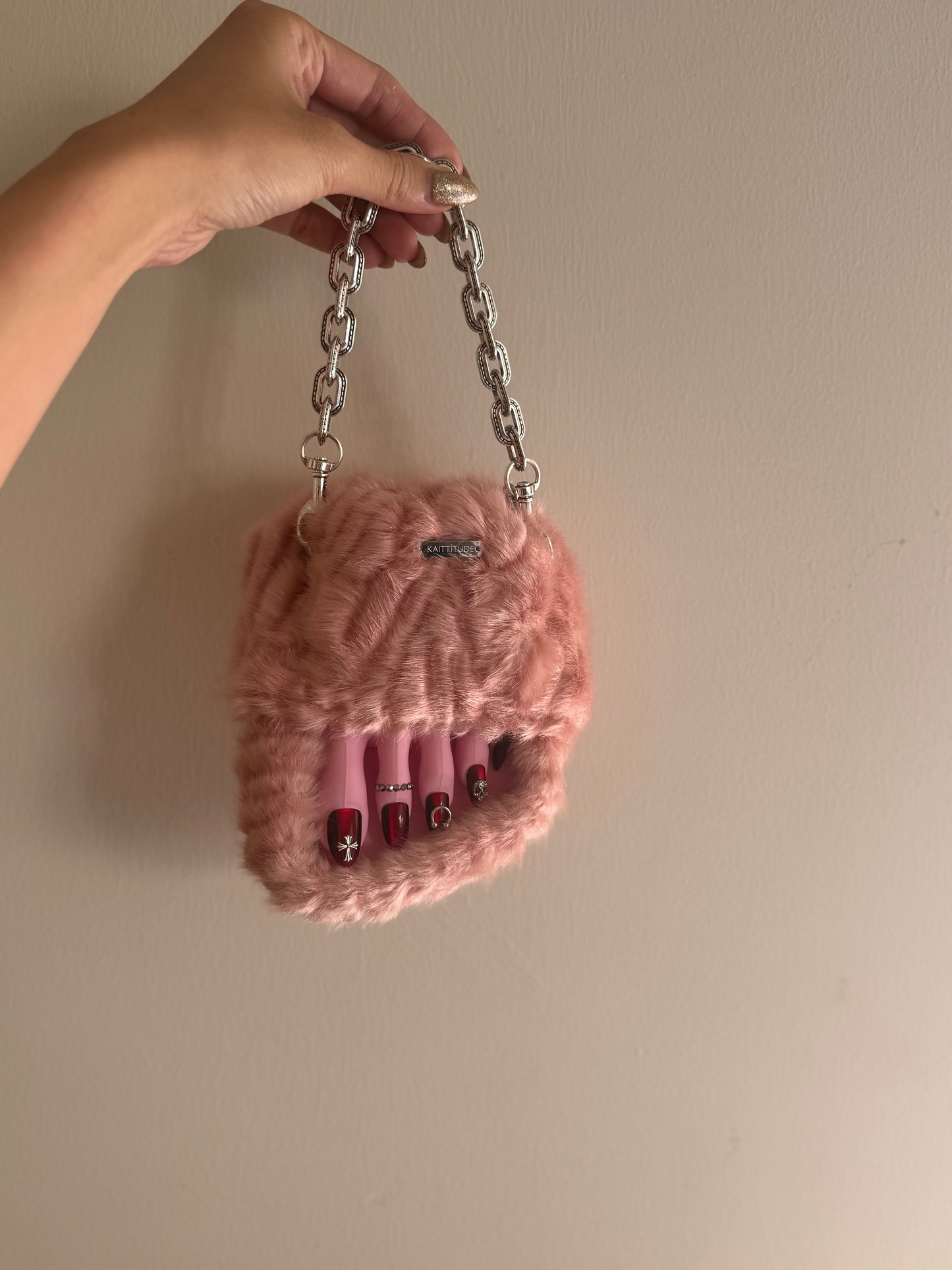 NICKI — The Toes Bag