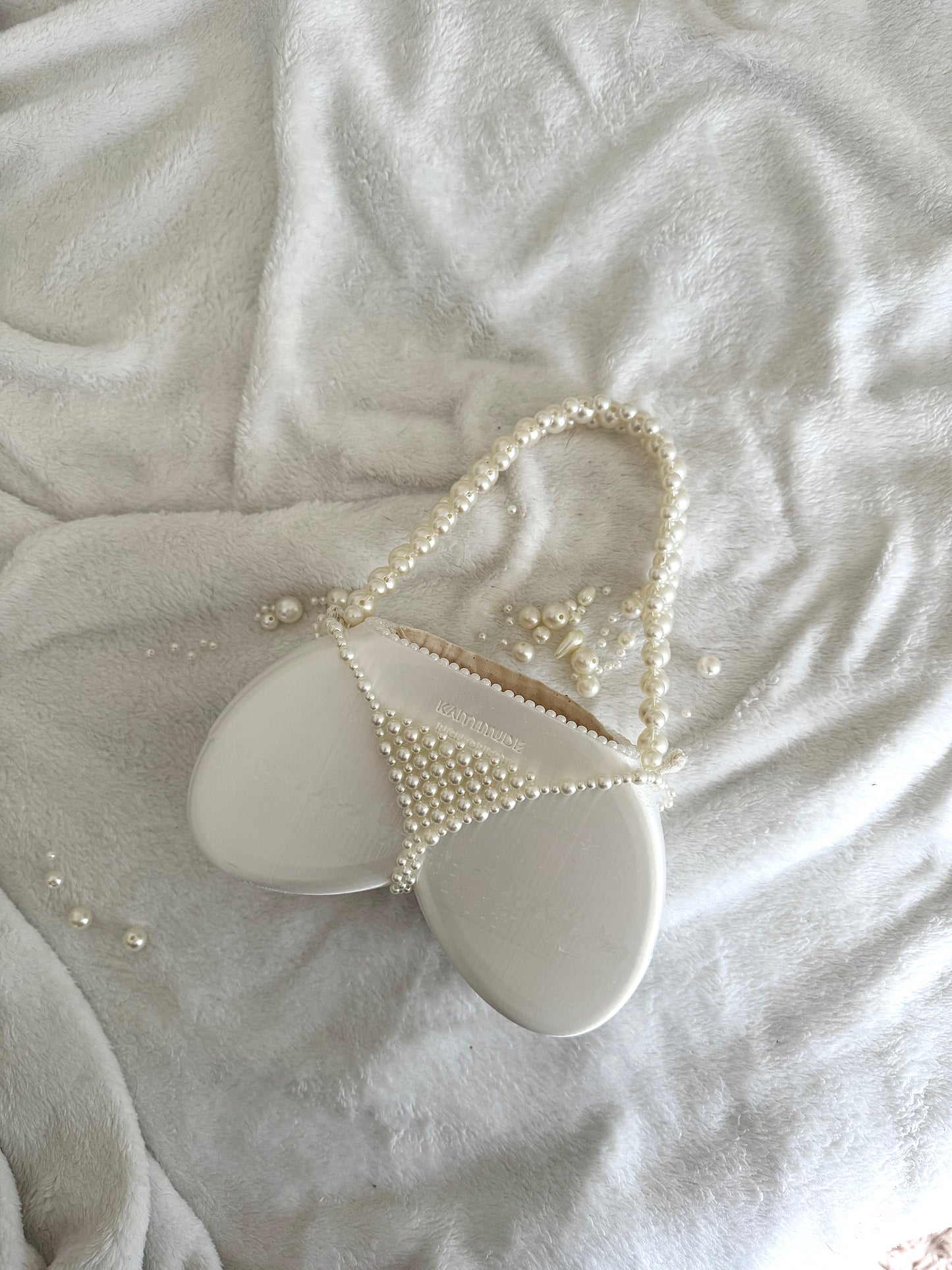 Rich Object No.5– PEARLY