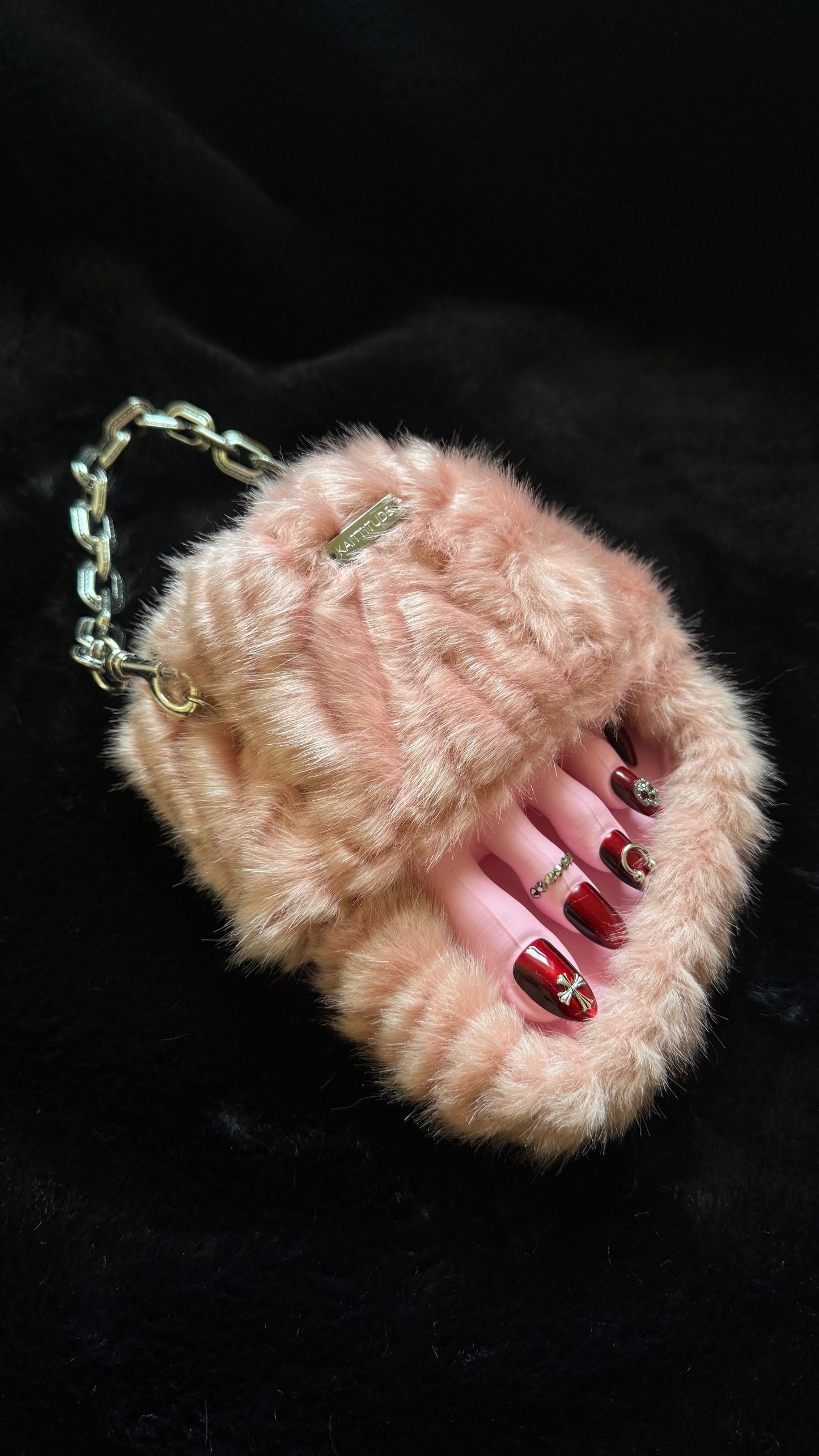 NICKI — The Toes Bag