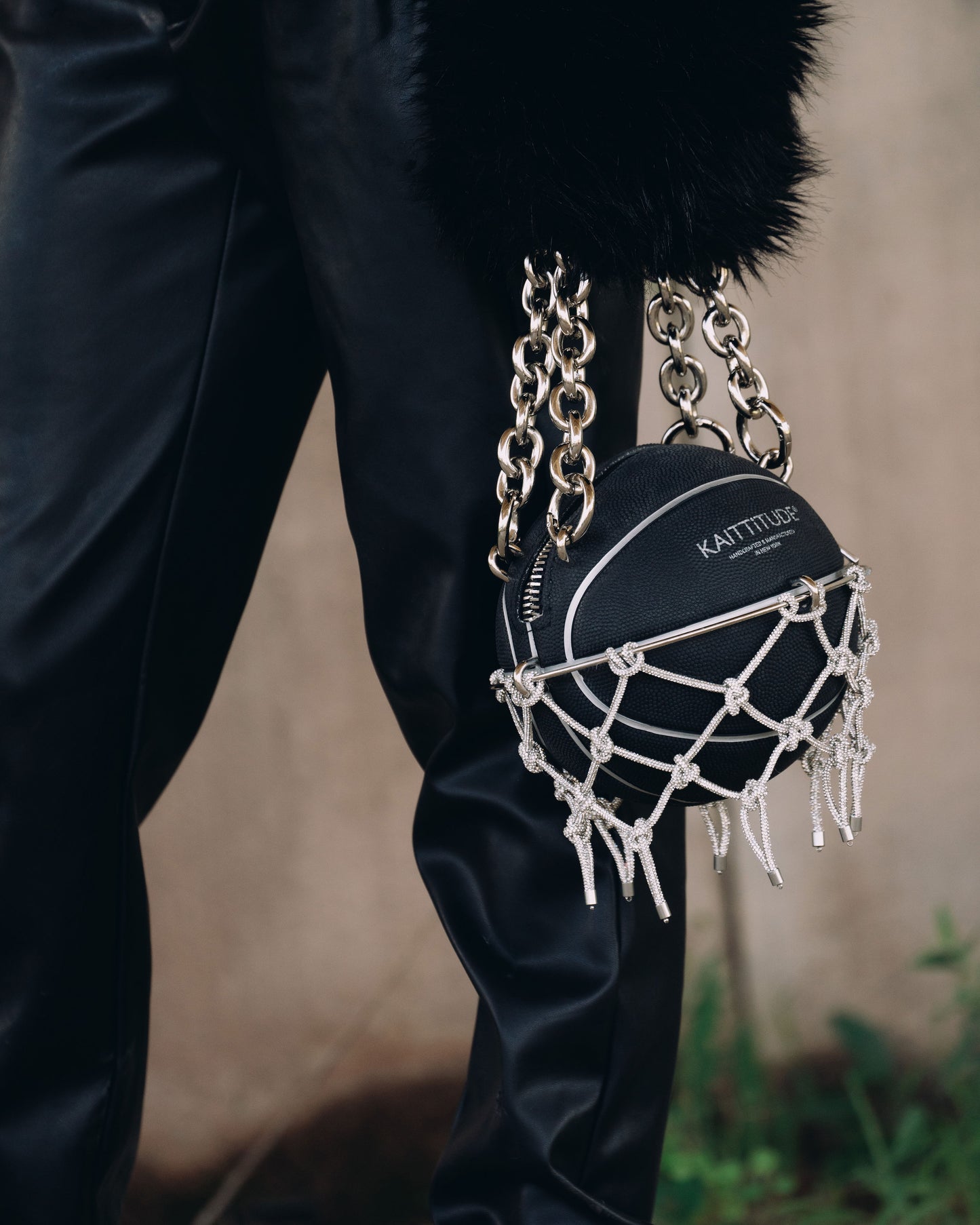 KAITTITUDE SIGNATURE BASKETBALL RHINESTONE NET PURSE