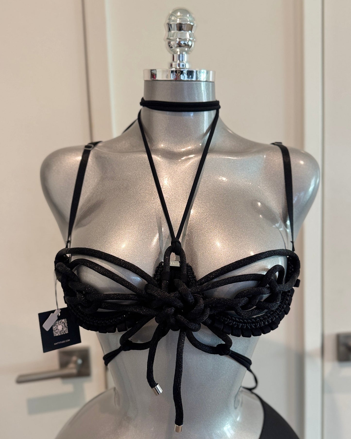 IMPERIAL — Black Butterfly Knot Harness