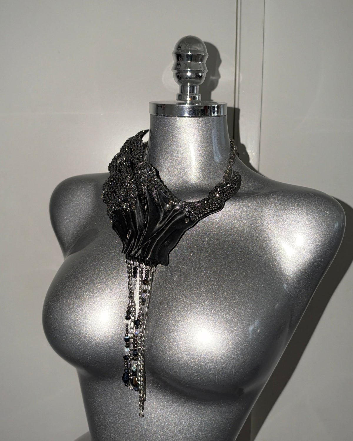 THE NOCTURNAL — Black & Gun metal rhinestone  Choker